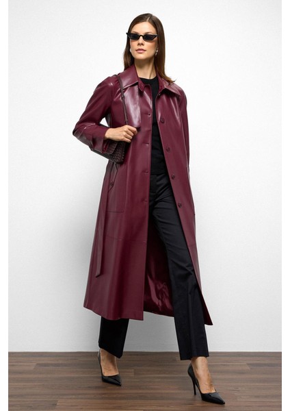 Gömlek Yaka Reglan Kol Pelerin ve Torba Cep Detaylı Deri Trençkot Bordo 6760 modelleri