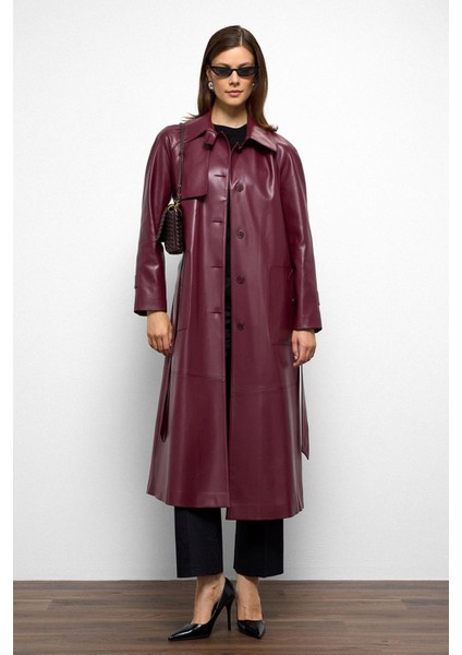 Gömlek Yaka Reglan Kol Pelerin ve Torba Cep Detaylı Deri Trençkot Bordo 6760 fırsatları