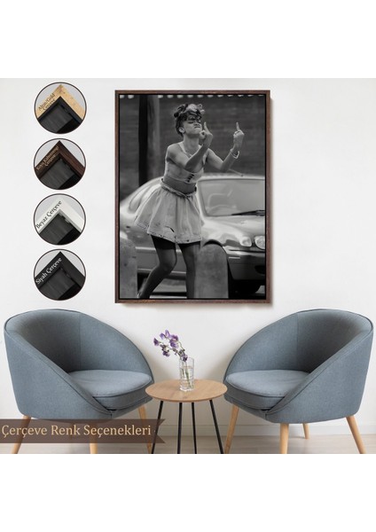 Siyah Çerçeveli Beyonce Umrumda Değil Haraketi Duvar Tablosu