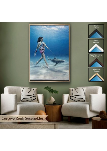 Çerçeveli Su Altında Köpek Balığı Gezdiren Kadın TABLOSU-6482