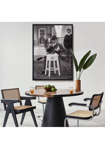 Çerçeveli Atatürk Portre Tablosu Mustafa Kemal Atatürk Dikdörtgen Dekoratif Kanvas TABLO-124