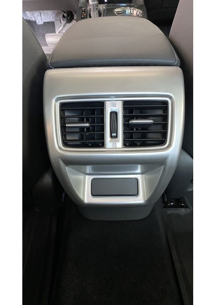 Honda - Cıvıc Fe1 2022+ Uyumlu Arka Klıma Panel Kaplama - Silver modelleri