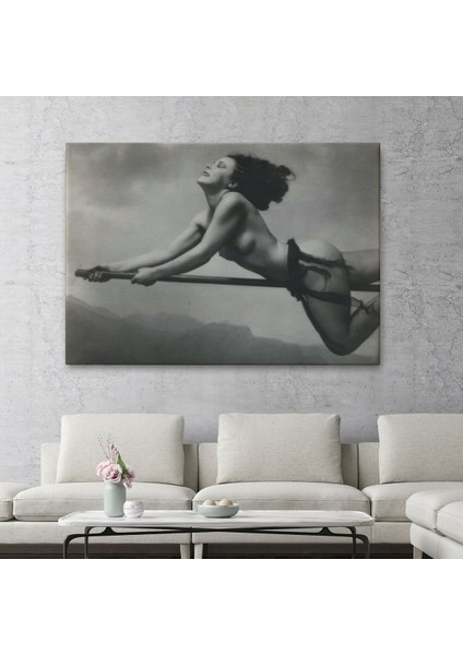 Süpürgeye Binen Çıplak Cadı Tablo, Cadılar Bayramı Gotik Tablo, William MORTENSEN-5395 fiyatları