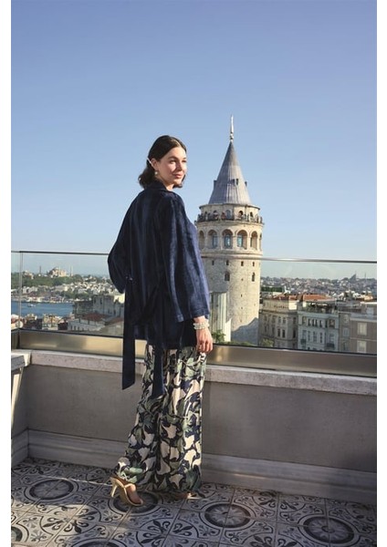 Monamise Yaprak Desenli ve Dantelli 3'lü Pijama Takımı modelleri