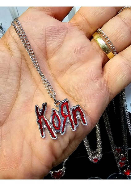 Korn Grup Yazılı Mineli Kolye