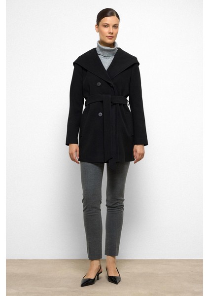 Kapüşonlu Kruvaze Kısa Kaban Siyah 3103 indirimleri