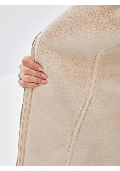 Lcw Modest Kadın Biker Yaka Düz Deri Görünümlü Mont (W5) indirimleri