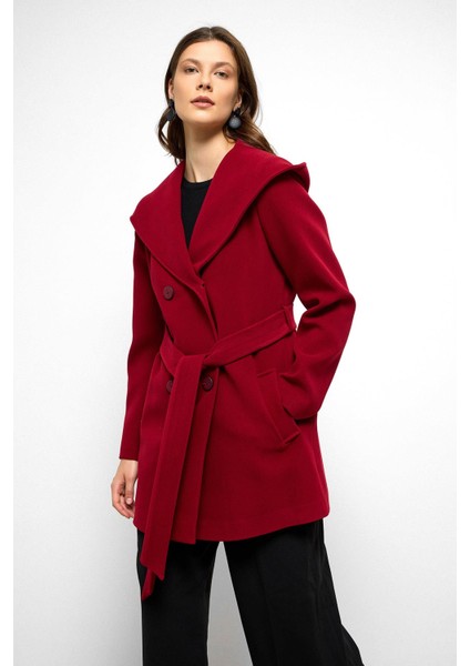 Kapüşonlu Kruvaze Kısa Kaban Kırmızı 3103