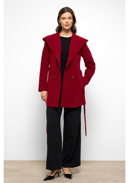 Kapüşonlu Kruvaze Kısa Kaban Kırmızı 3103 modelleri