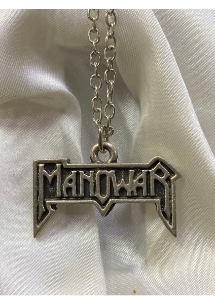 Manowar Grup Yazılı Kolye