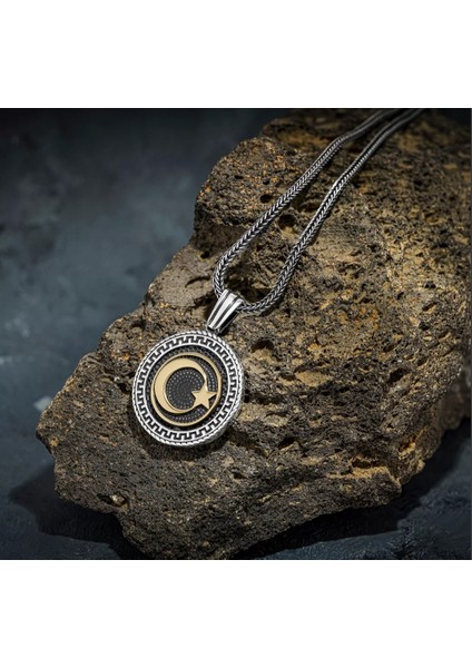 Çelik Ay Yıldız Baskılı Erkek Kolye