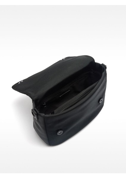 Kapaklı Teknik Kumaş Çapraz Çanta indirimleri