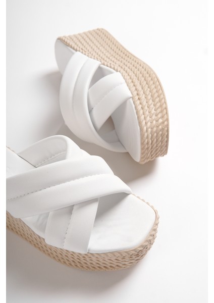 Melena Yüksek/kalın Ortopedik Taban Dolgu Topuklu Kadın Günlük Terlik Kt Beyaz fiyatları