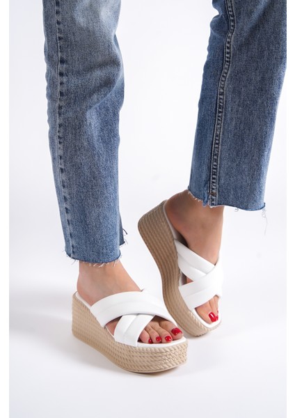 Melena Yüksek/kalın Ortopedik Taban Dolgu Topuklu Kadın Günlük Terlik Kt Beyaz indirimleri