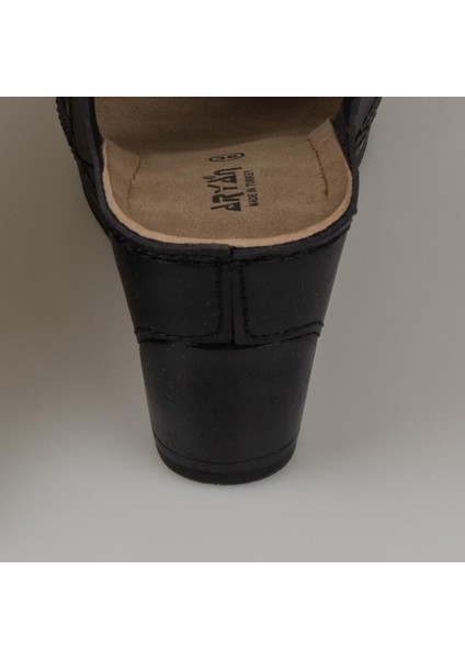 Siyah Kadın Dolgu Topuk Çapraz Şerit Terlik 19-178 modelleri