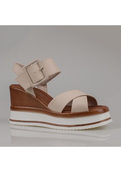 Krem Dolgu Topuk Kemerli Kadın Sandalet fiyatları