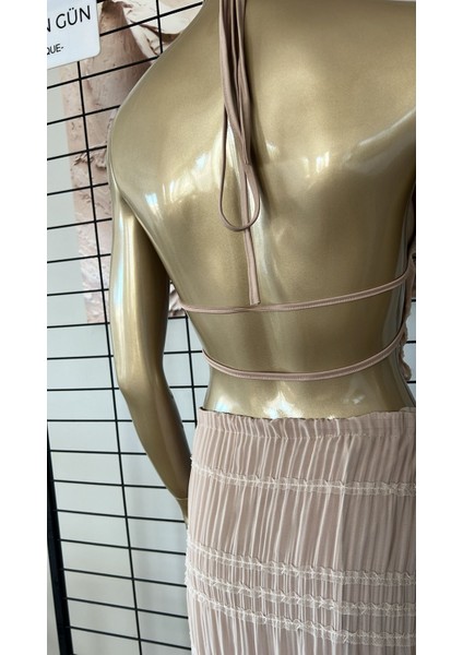 Bej Sırtı Dekolteli Etekli - Büstiyer Takım