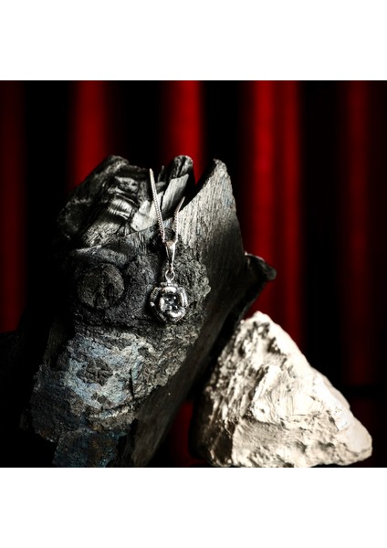 Gümüş Gül Kolye 925 Ayar Gümüş Gül Figürlü Unisex Kolye Çiçek Kolye modelleri