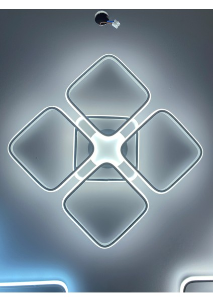 Yüksek Aydınlatmalı Kare Beyaz Tavan Plafonyer LED Avize, 3 Renk Aydınlatma