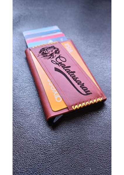 Galatasaray Hakiki Deri El Yapımı RFİD Güvenlikli Mekanizmalı Kartlık fırsatları