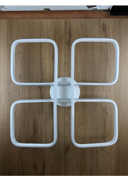 Yüksek Aydınlatmal 4'lü Kare Beyaz Tavan Plafonyer LED Avize, 3 Renk Aydınlatma 4 fırsatları