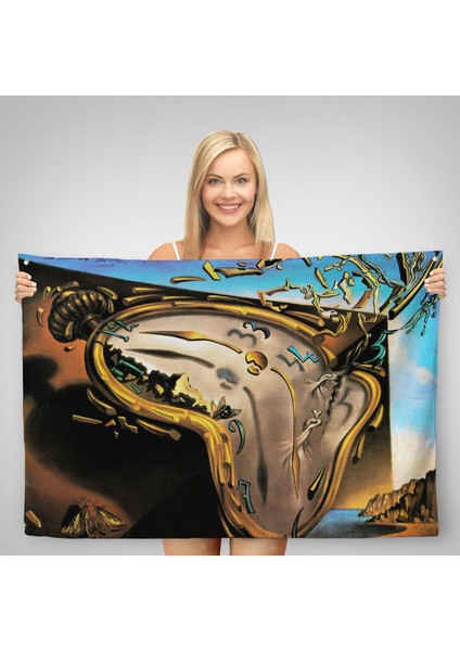 Salvador Dali'nin Eriyen Saat Belleğin Azmi Duvar ÖRTÜSÜ-HALISI-6599 fiyatları