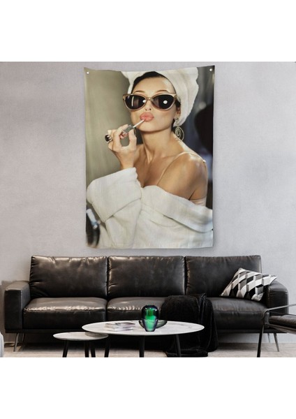 Audrey Hepburn Duvar Örtüsü - HALISI-5106