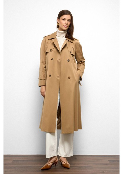 Apolet ve Pelerin Detaylı Reglan Kol Su Itici Özellikli Trençkot K. Kamel 6766 modelleri