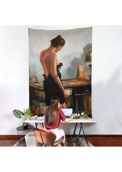 Siyah Elbiseli Kadın Duvar ÖRTÜSÜ-7961