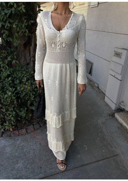 Ekru Düğme Detaylı ve Kat Etekli Etnik Elbise