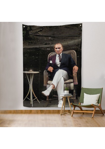 Mustafa Kemal Atatürk'ün Sandalyede Oturan Duvar Örtüsü-Halısı -6379