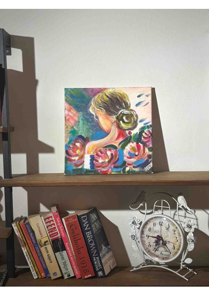 Kadının Sessiz Gücü Patiska Tasarım El Yapımı Akrilik Tablo | 30X30 cm | Kadın ve Çiçek Desenli fiyatları