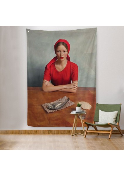 Kımızı Kıyafetli Kız ve Bir Adet Balık Duvar Örtüsü - HALISI-6264