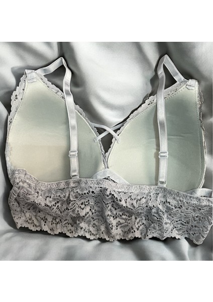 Dantelli Çapraz Askılı Büstiyer Kaplı Bralet Sütyen Takımı modelleri