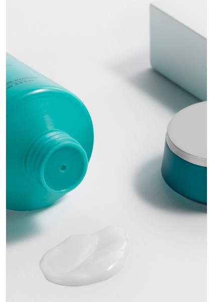 Resistance Fondant Extentioniste Daha Uzun Ve Güçlü Saçlar Için Onarıcı Bakım Sütü 200 ml