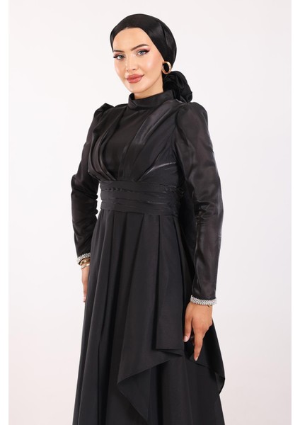 Kol Ağzı Taş İşlemeli Pile ve Volan Detaylı Tafta Saten Tesettür Abiye Elbise SİYAH 1215 fırsatları