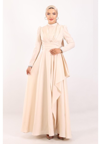 Kol Ağzı Taş İşlemeli Pile ve Volan Detaylı Tafta Saten Tesettür Abiye Elbise KREM 1215 fiyatları
