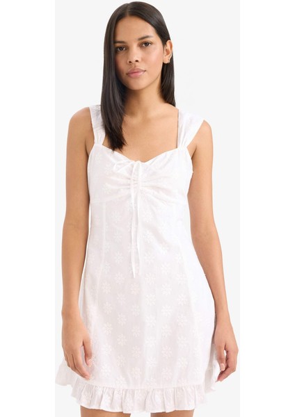 Kalp Yaka Pamuklu Askılı Mini Elbise E6857AX25SM modelleri