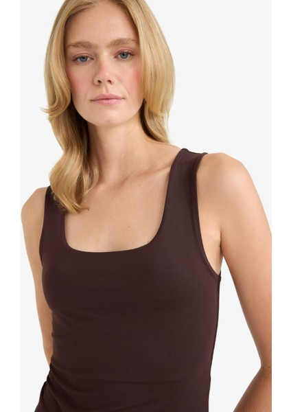 Slim Fit Dar Kesim Basic Düz Kare Yaka Atlet C2622AX25AU modelleri