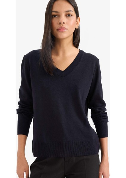 Relax Fit V Yaka Triko Kazak