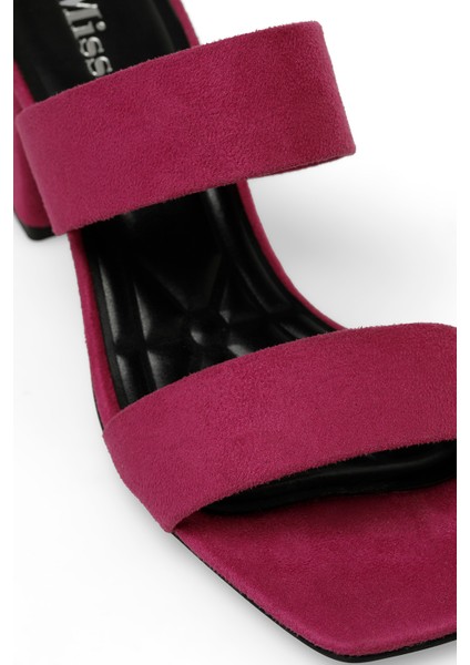 DS24026 4fx Pembe Kadın Terlik