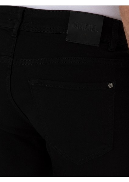 Erkek Siyah Slim Fit Pamuk Karışımlı Jean Pantolon 50304088-VR046 indirimleri