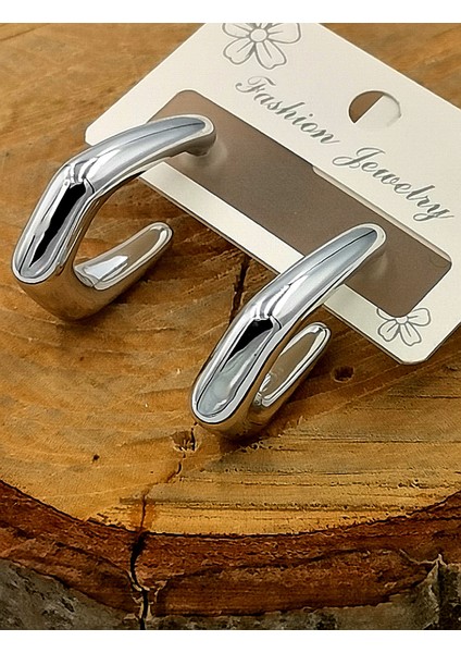 Kararmaz Çelik Lüks Küpe