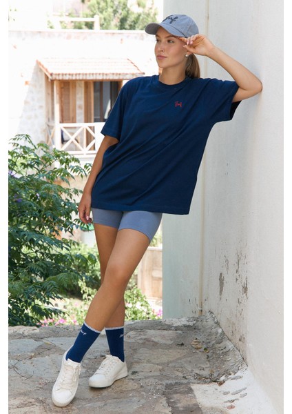 Aura Oversize T-Shirt Lacivert fiyatları