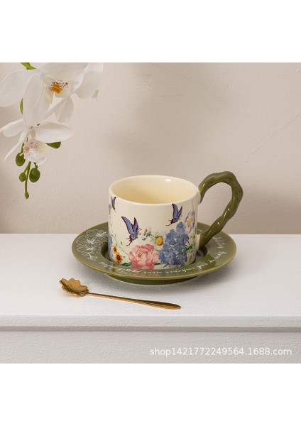 Lingering Flowers Kahve Fincanı ve Tabağı Seti Yüksek Değerli Seramik Kupa Suluboya Resim Moda Seramik Kahve Fincanı ve Tabağı (Yurt Dışından)