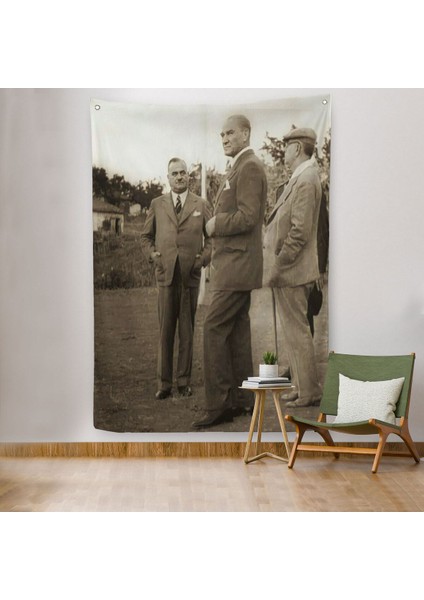 Atatürk ve Celal Bayar Kılıç Ali ile Muhafız Alayında Denetlemede Bulunurken Duvar Örtüsü 6259