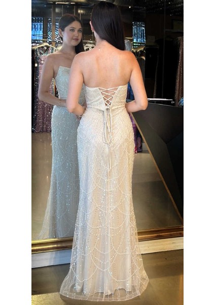 Krem Straplez Yaka Sırt Dekolteli Düz Kesim Pullu Boncuklu Uzun Abiye Elbise 7778 indirimleri