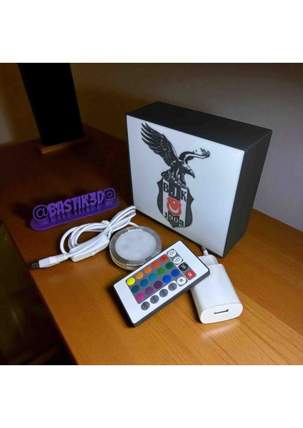 Dekoratif Işıklı Kutu- Beşiktaş Figürlü | Rgb LED Kumandalı | Duvara Asılabilir Özel Tasarım modelleri