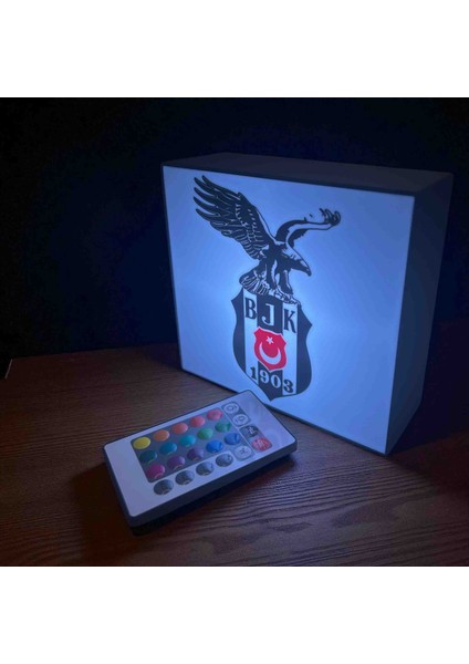 Dekoratif Işıklı Kutu- Beşiktaş Figürlü | Rgb LED Kumandalı | Duvara Asılabilir Özel Tasarım fırsatları