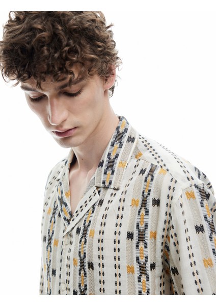 Kısa Kollu Gömlek Yaka Pamuklu Desenli Gömlek